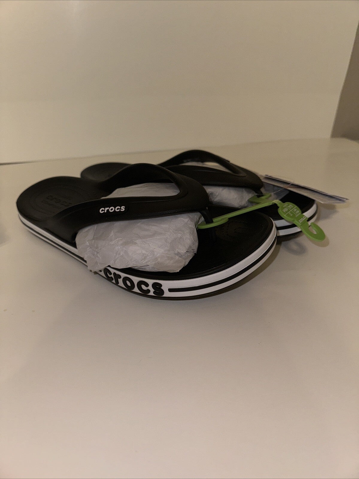 Size 9M/11W Crocs Men's and Women's Sandals Bayaband Flip Flops Waterproof Shoes