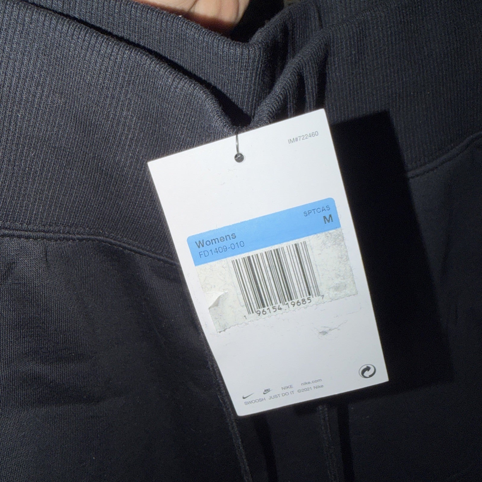 Nike Women's High-Waisted Loose Shorts Black FD1409-010 Size Medium 0209