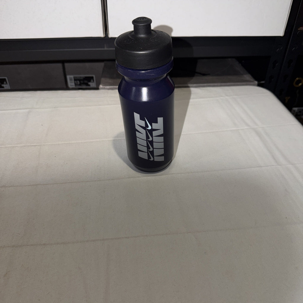 Nike Big Mouth Bottle 22oz 'Purple Ink Black' 0283