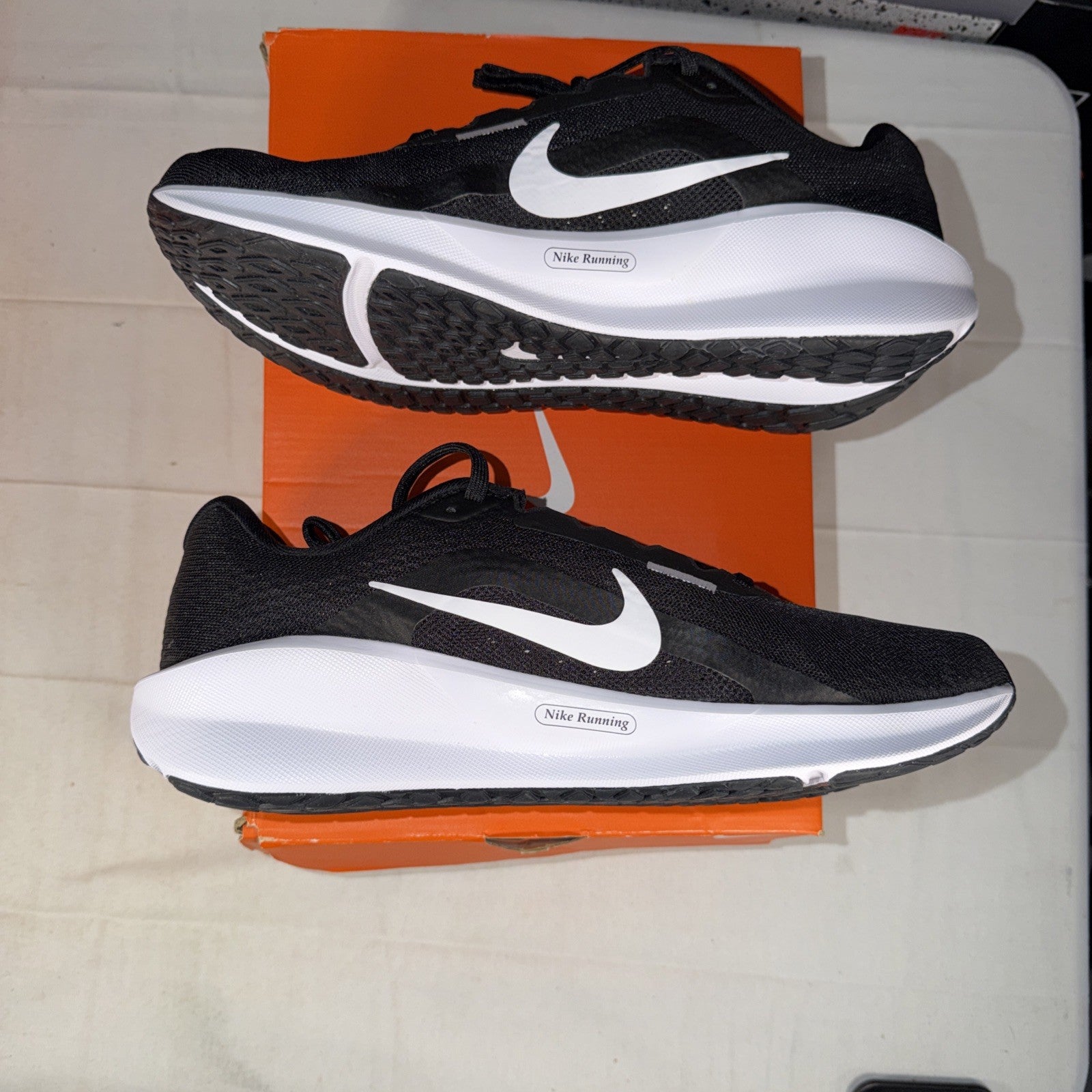 Nike Downshifter 13 Black/White-DK Smoke Grey Size 10.5M FD6454 001