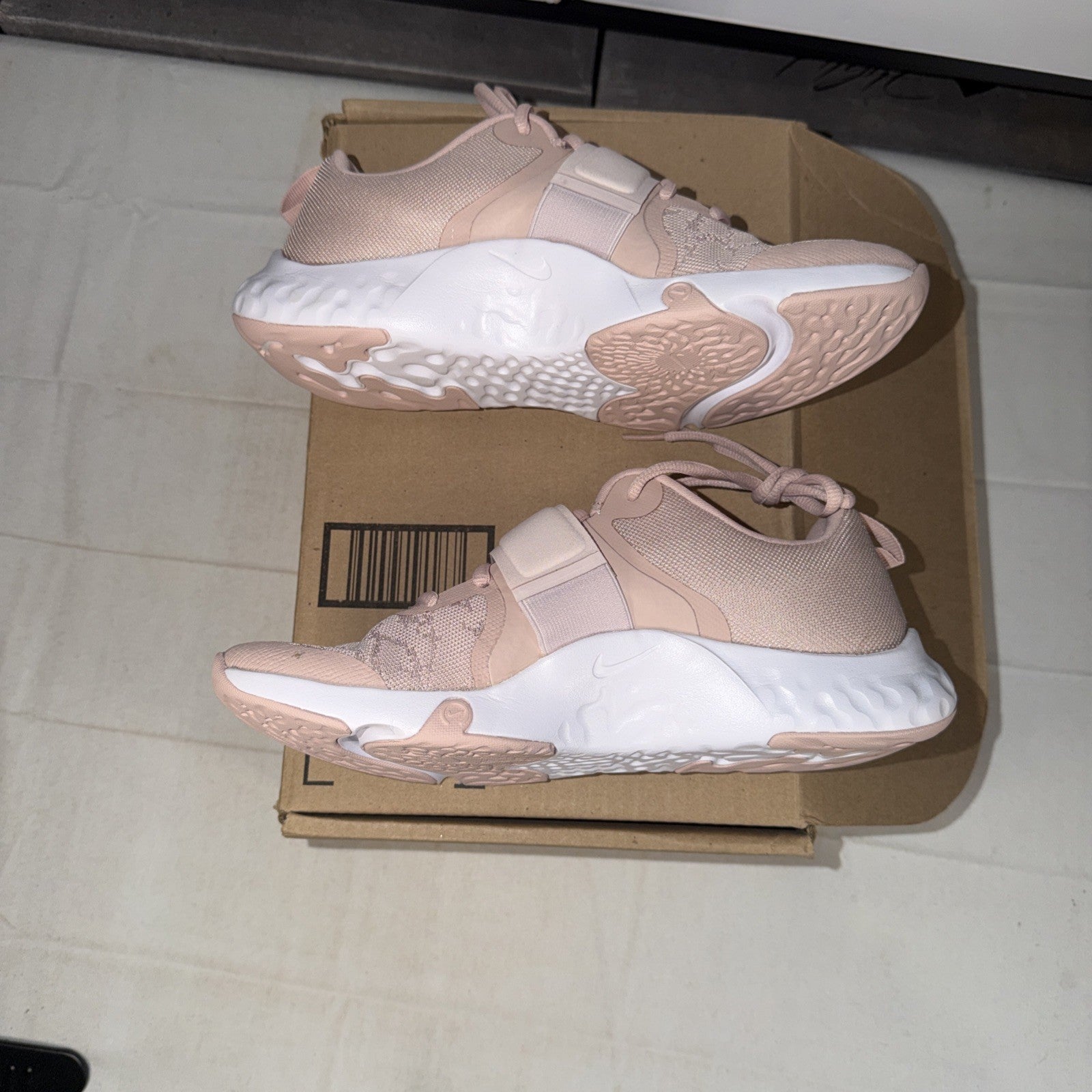 Nike Renew In-Season TR Sneakers Rose Whisper Womens dd9301 604 Size 7.5