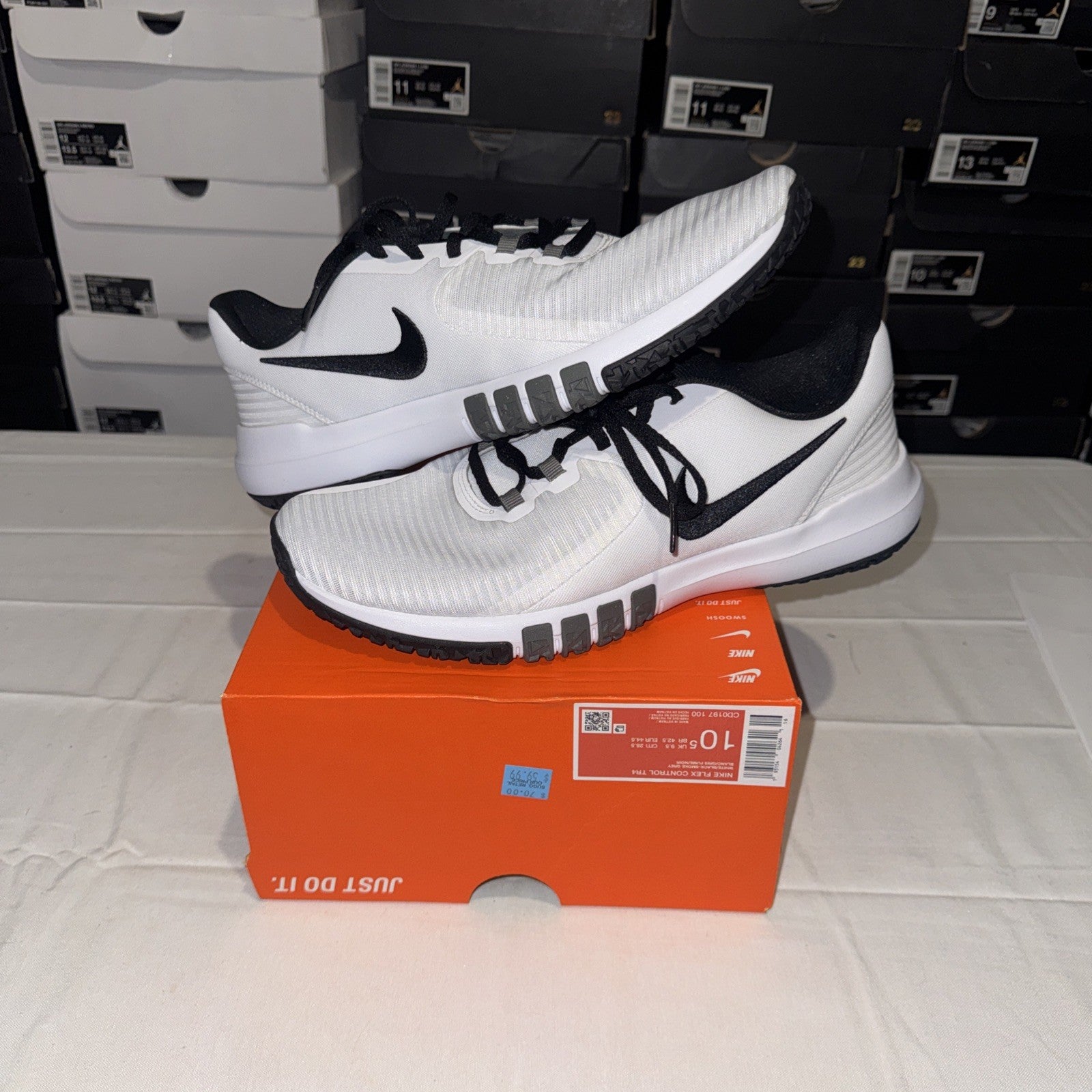 Nike Flex Control TR4 Athletic Shoes White/Black/Dark Grey, CD0197-100 Size 10.5