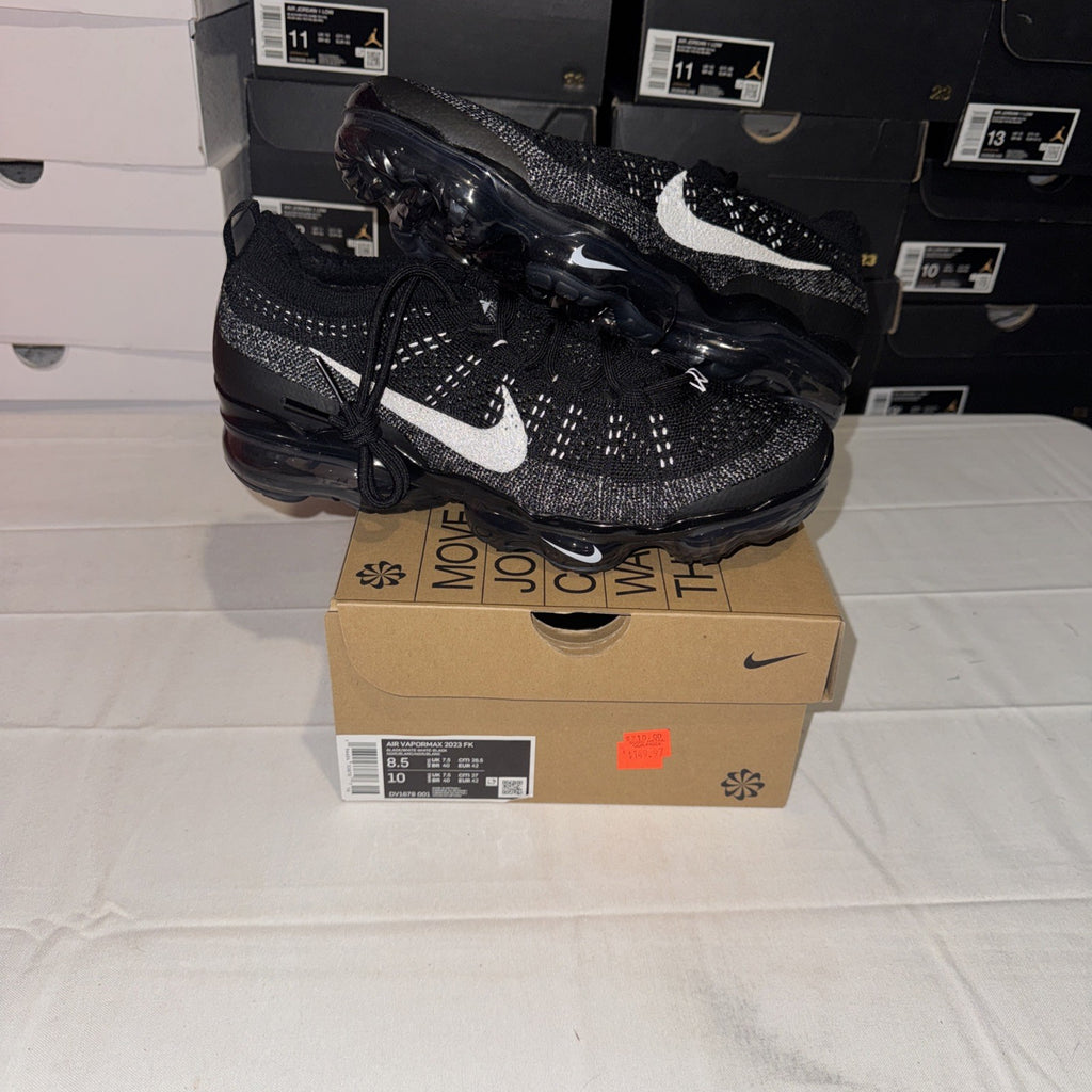 Nike Air VaporMax 2023 Men's Sneakers Black/White, Flyknit, DV1678 001 Size 8.5
