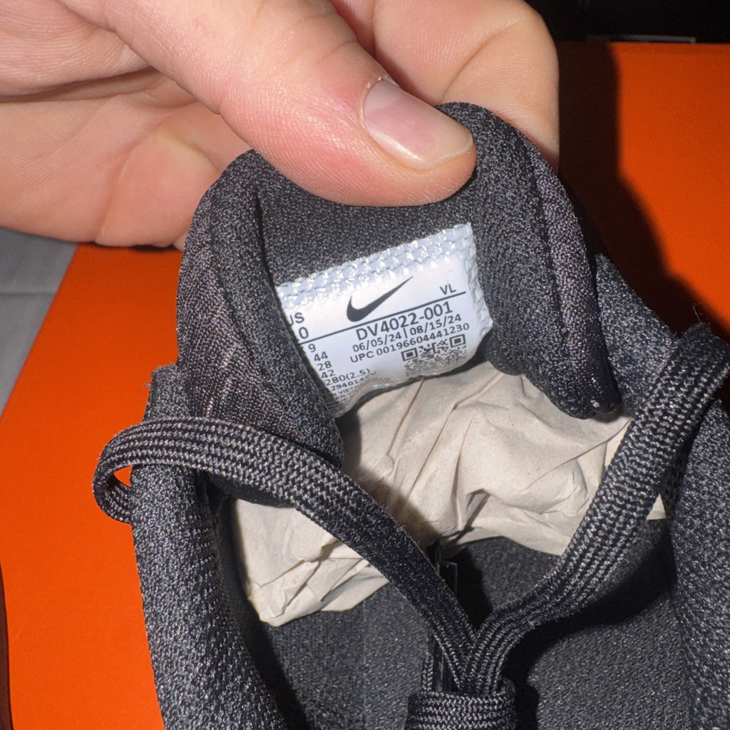 Nike Air Winflo 10 Men's Running Shoes Size 10 DV4022 001