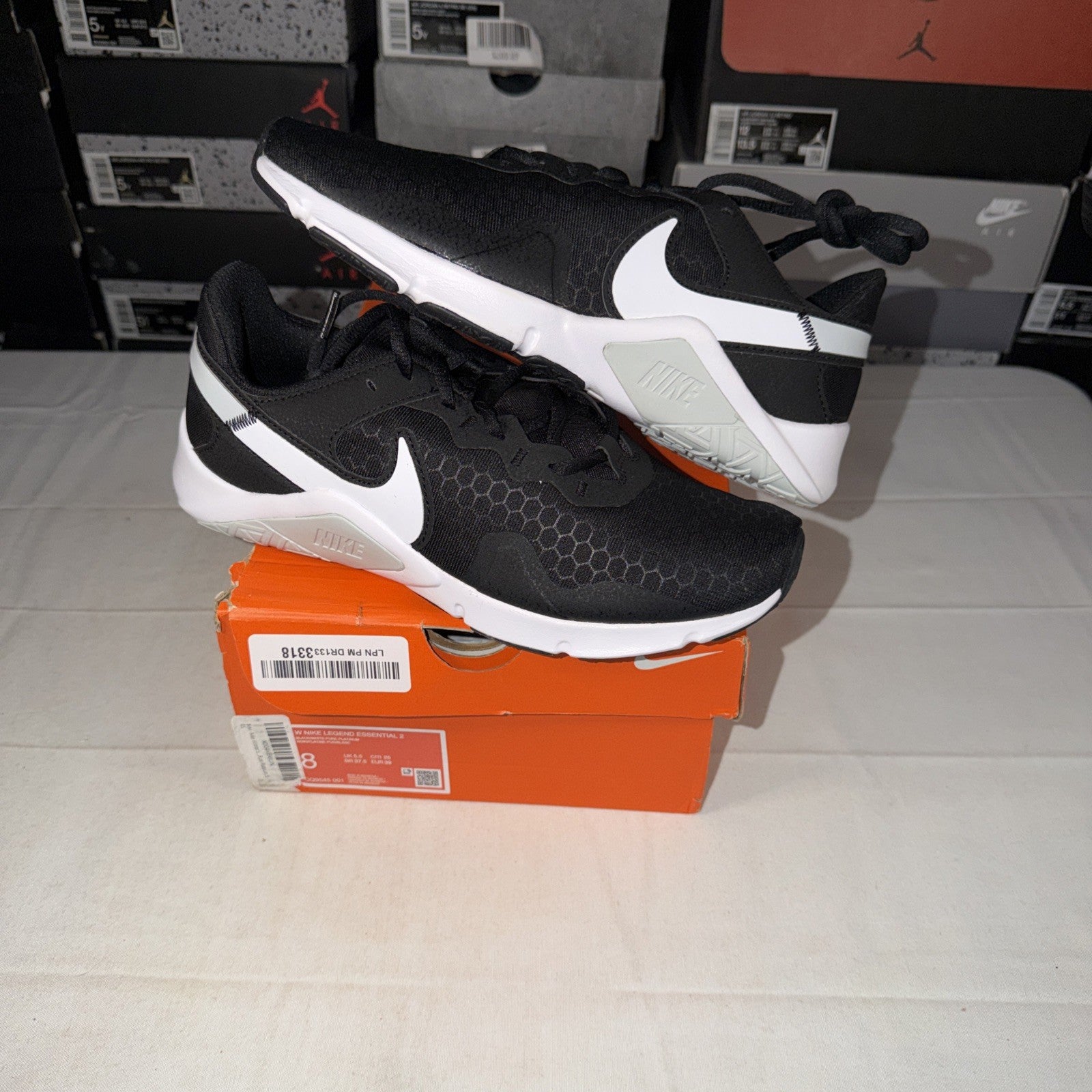 Nike Legend Essential 2 Women's Running Trainer Size 8 CQ9545-001