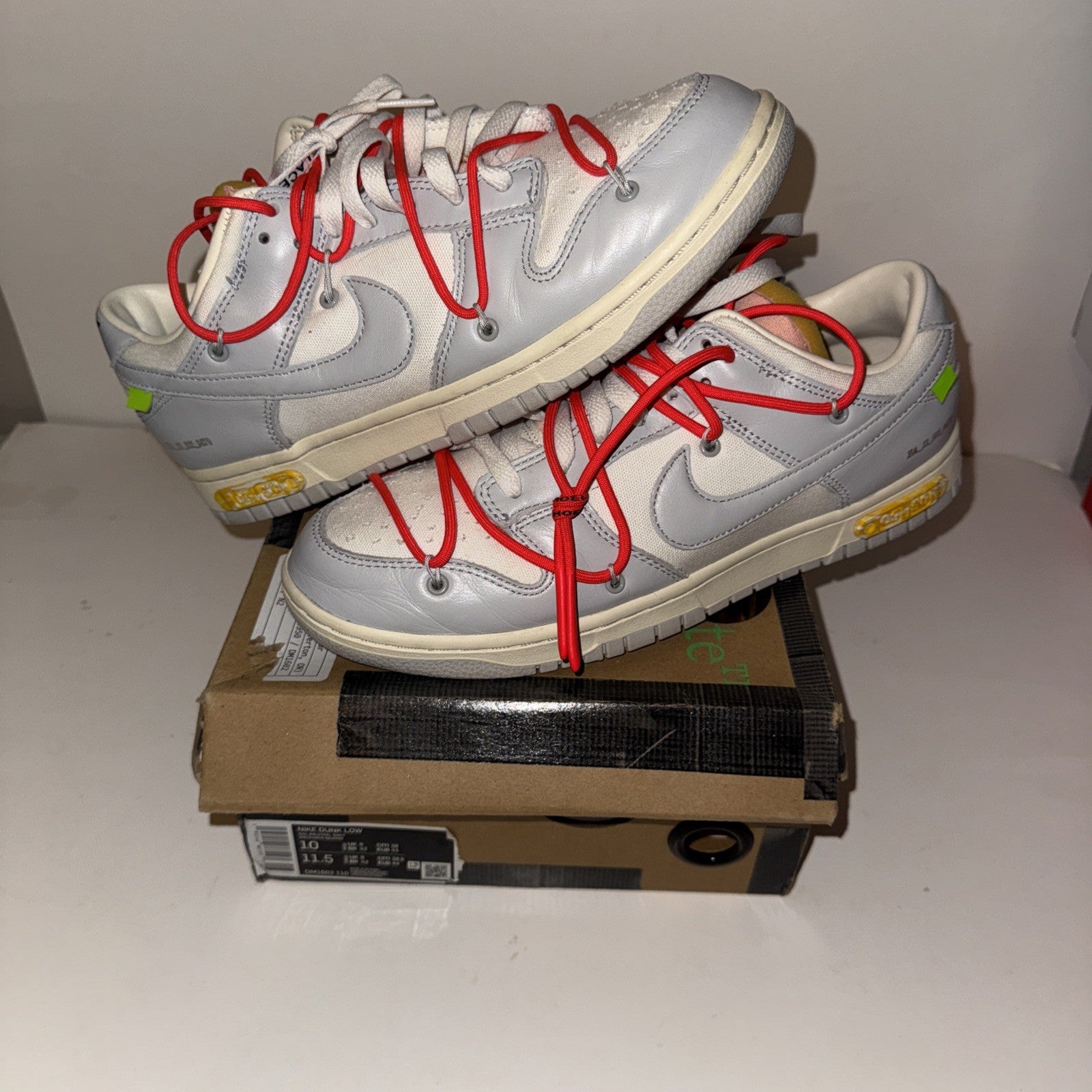 Size 10 - Nike Off-White x Dunk Low Lot 06 of 50