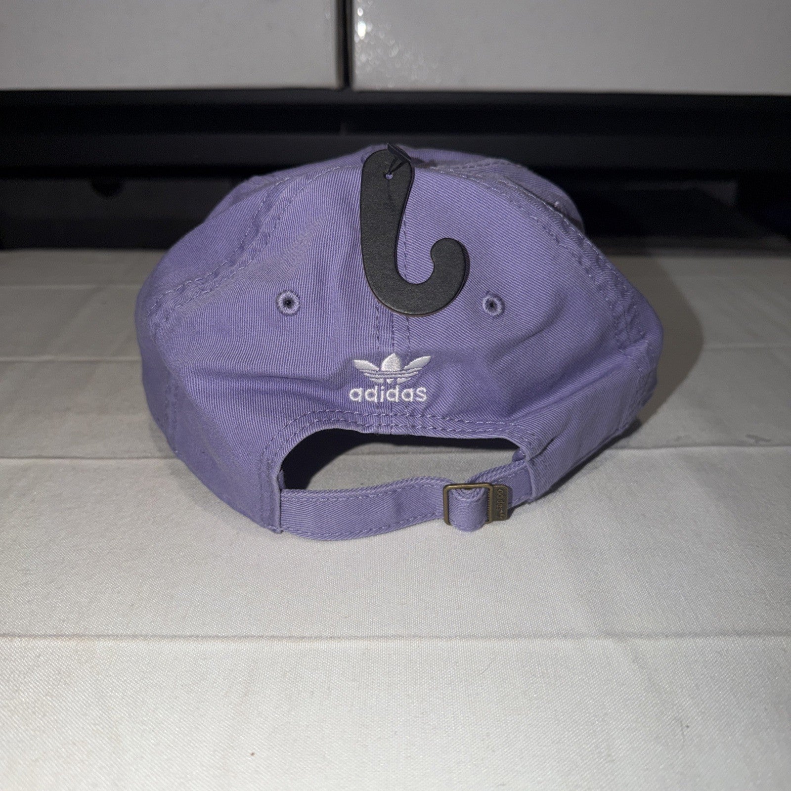 Authentic Adidas Originals Relaxed Fit Strapback Magic Lilac Purple 0255-0257