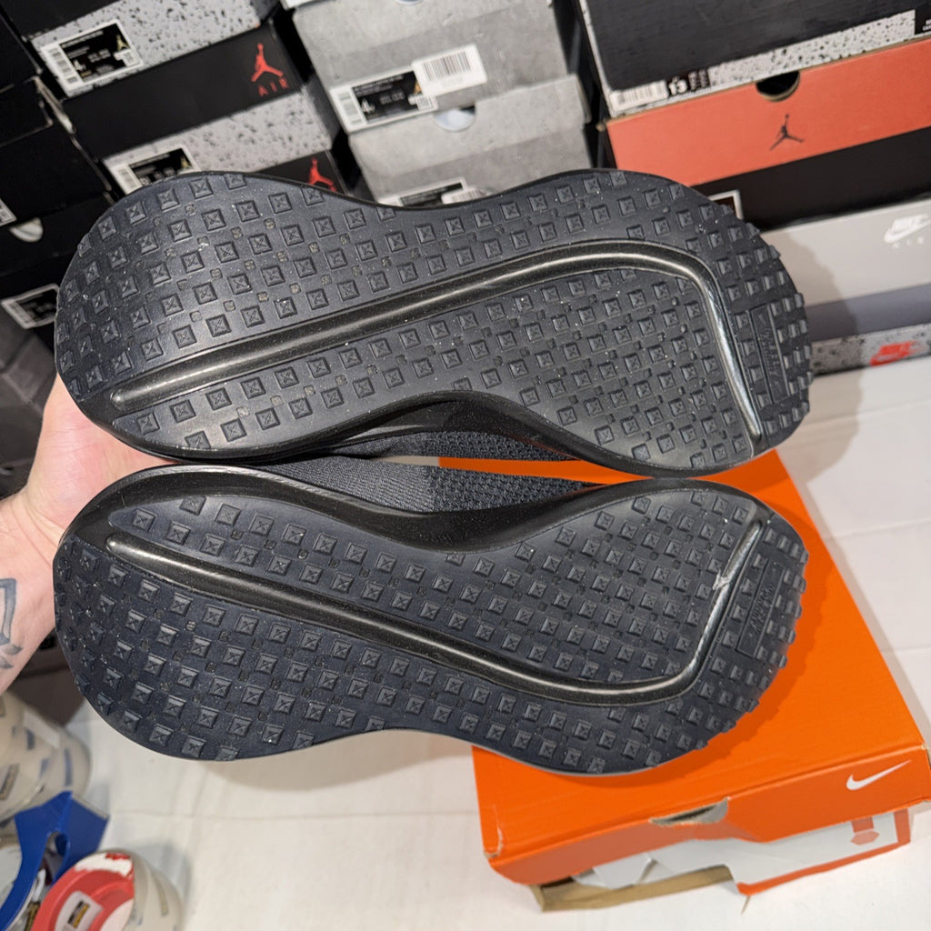 Nike Interact Run Men's Size 12 Black/Anthracite Wolf Grey FD2291-005