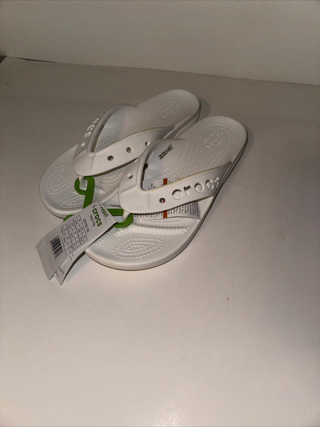 6M/8W Crocs Men's and Women's Sandals Baya II Flip Flops Waterproof Shower Shoes