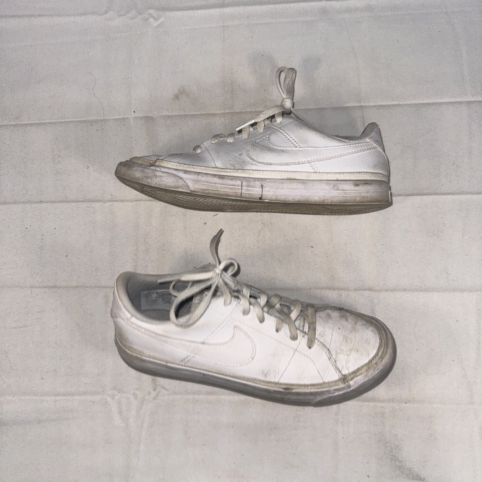 Size 6.5 (GS) - Nike Court Legacy Low Triple White