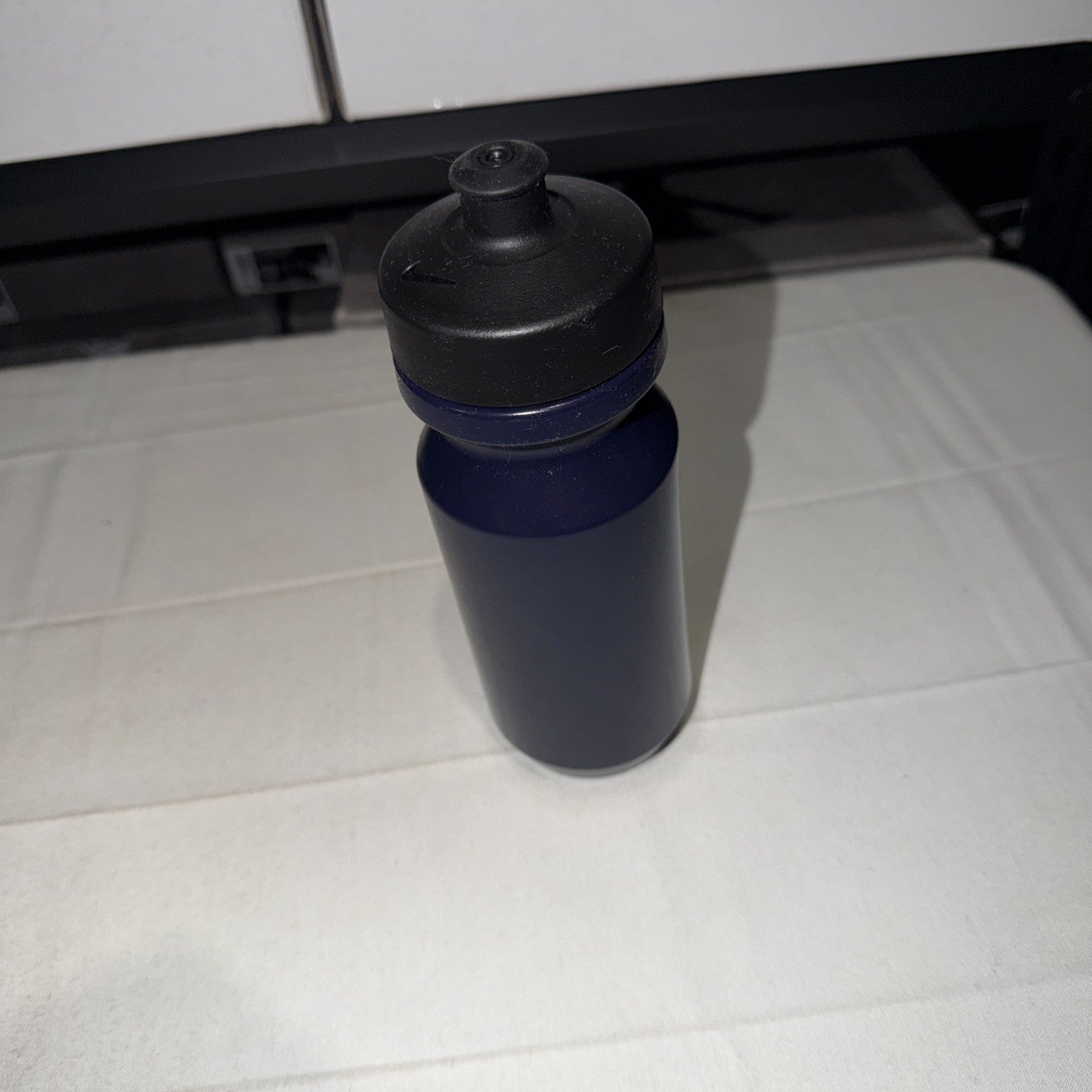 Nike Big Mouth Bottle 22oz 'Purple Ink Black' 0283