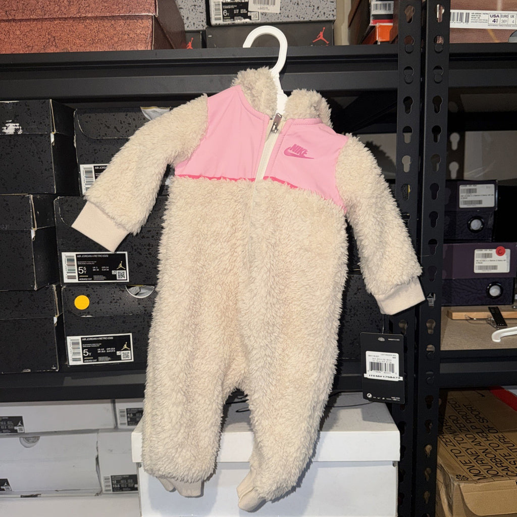 Nike Toddler Fuzzy Suit Light Orewood Brown Pink 6 Months  NWT 0102