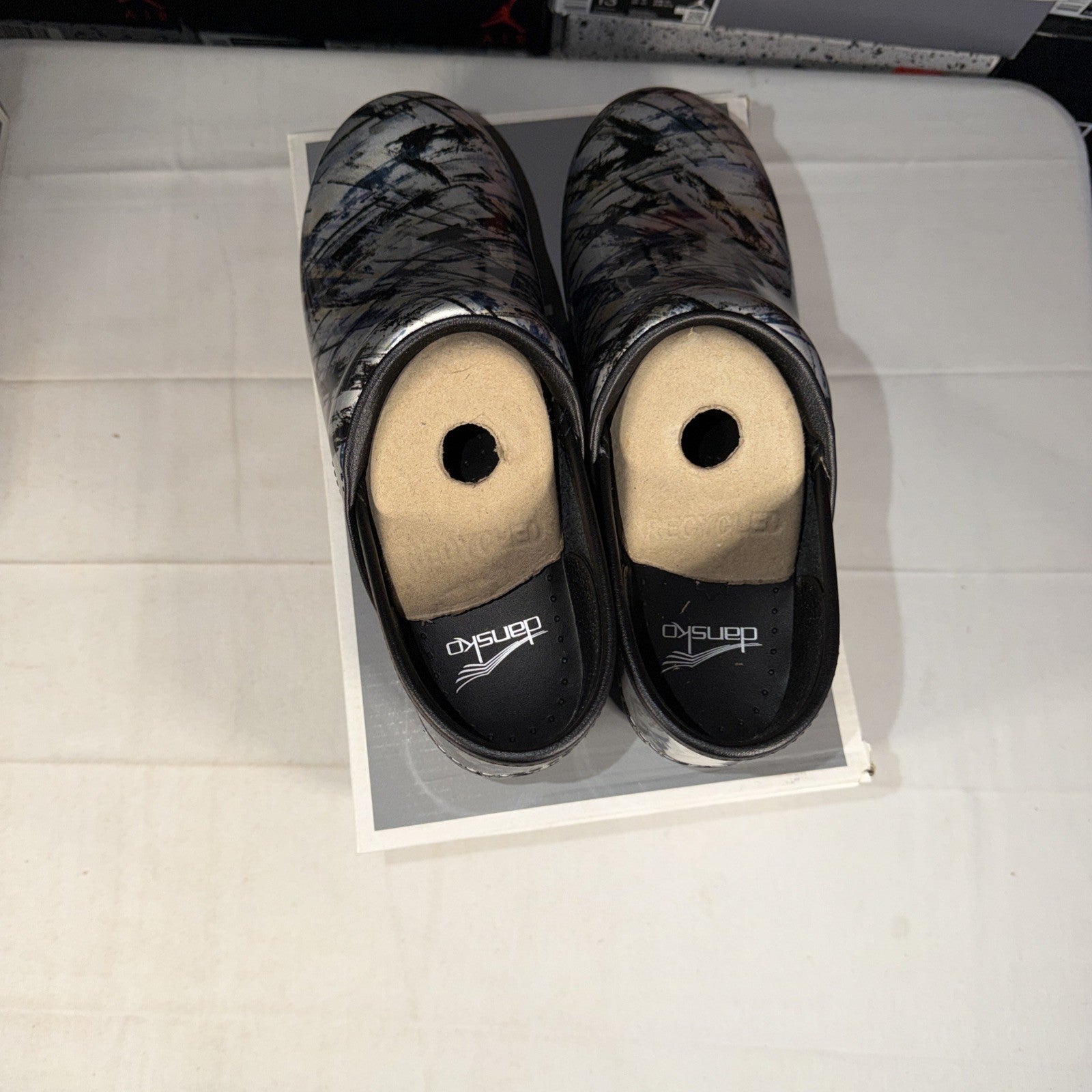 Size 39 (8.5W) Dansko Professional Clogs Womens 706620202