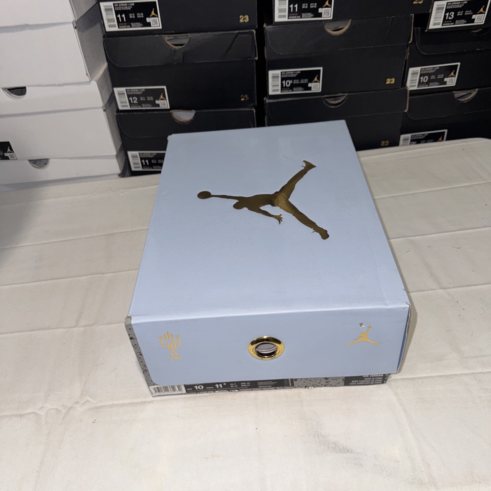 Size 10 - Trophy Room x Air Jordan 5 Retro Ice Blue