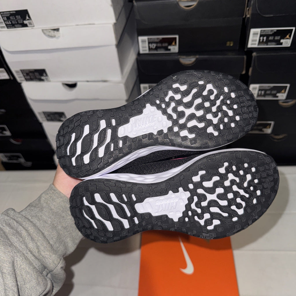 Nike Revolution 6 Black Hyper Pink Running Shoes Size 13C, DD1095-007