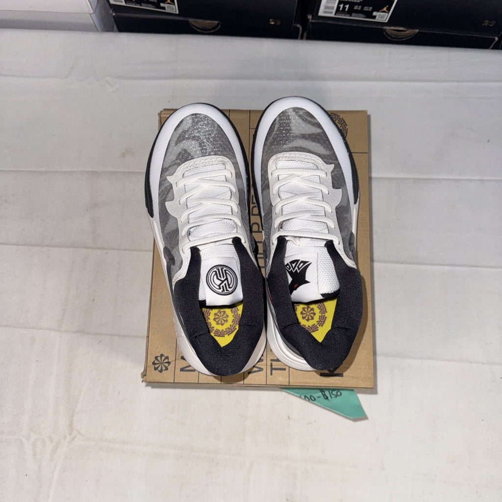 NIKE KYRIE 8 GO GS White/University Red-Black KIDS SIZE 3Y