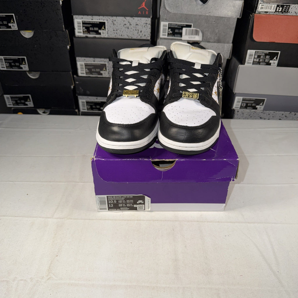 Size 10.5 - Nike SB Dunk Low Supreme Stars Black 2021