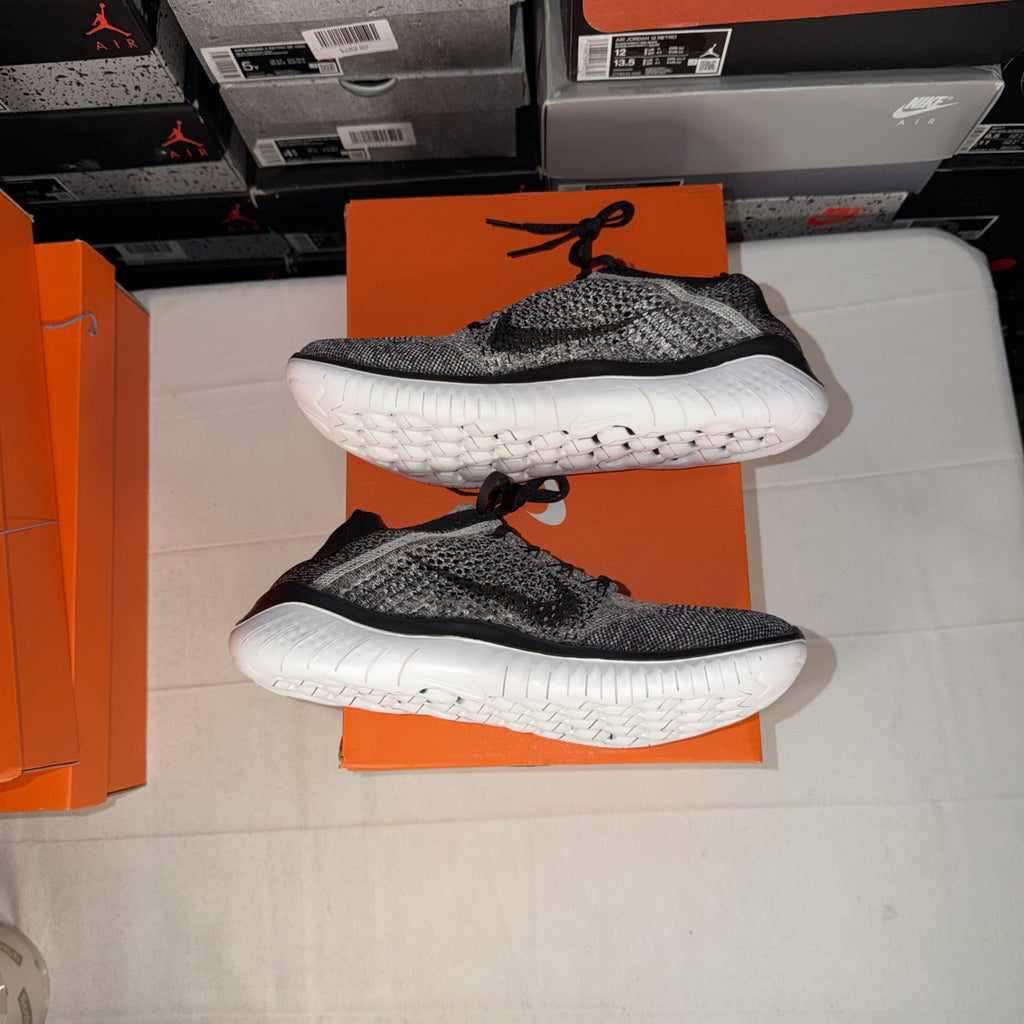 Nike Free RN Flyknit 2018 White Black 942838-101 Size 10