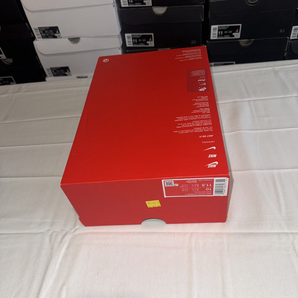 Nike Men's Air Zoom Vomero 5 Metallic Silver University Red Size 10 HV0926-095