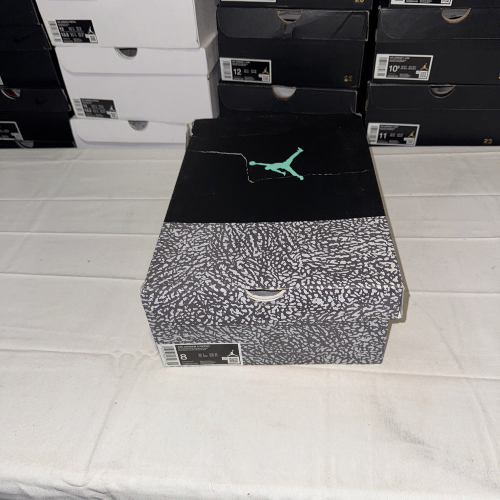 Air Jordan 3 Retro Size 8 Green Glow CT8532 031