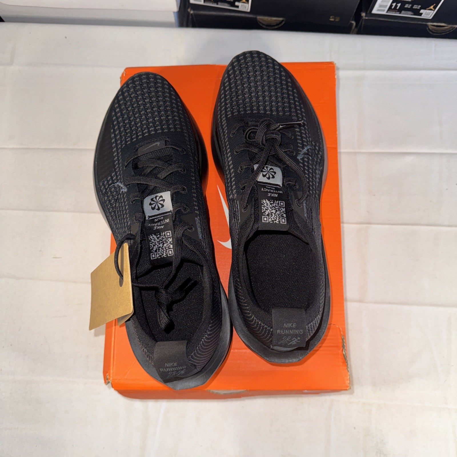 Nike Interact Run Men's Size 10 Black/Anthracite Wolf Grey FD2291-005