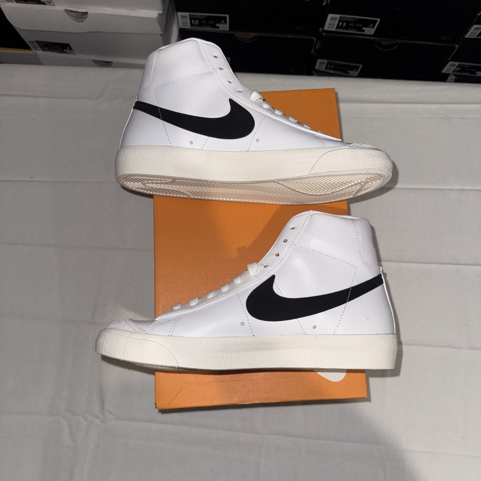 Size 8 - Nike Blazer 77 Vintage Mid White Black W