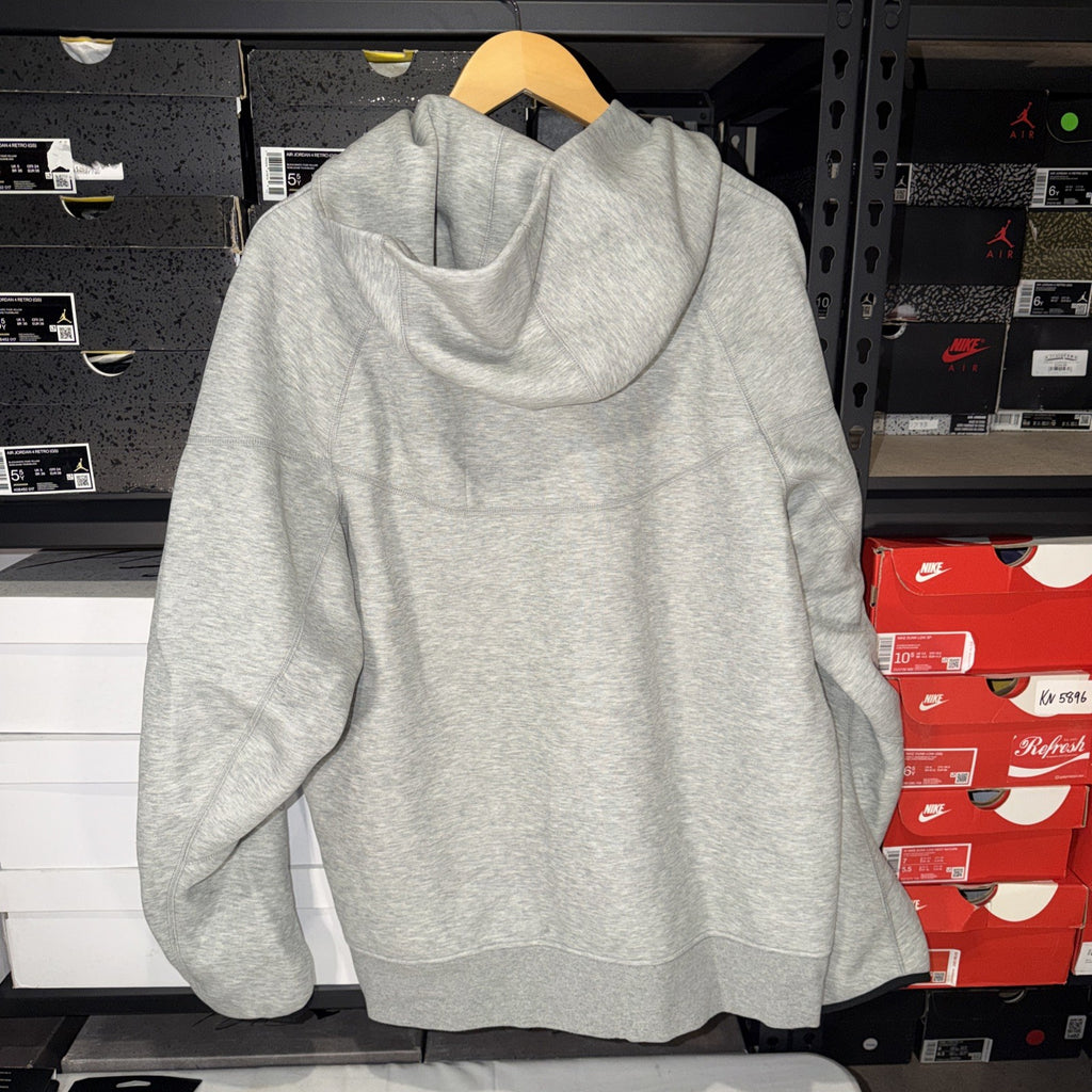 Nike Sportswear Tech Fleece Windrunner Gray Hoodie FB7921-063 Size XL 0012