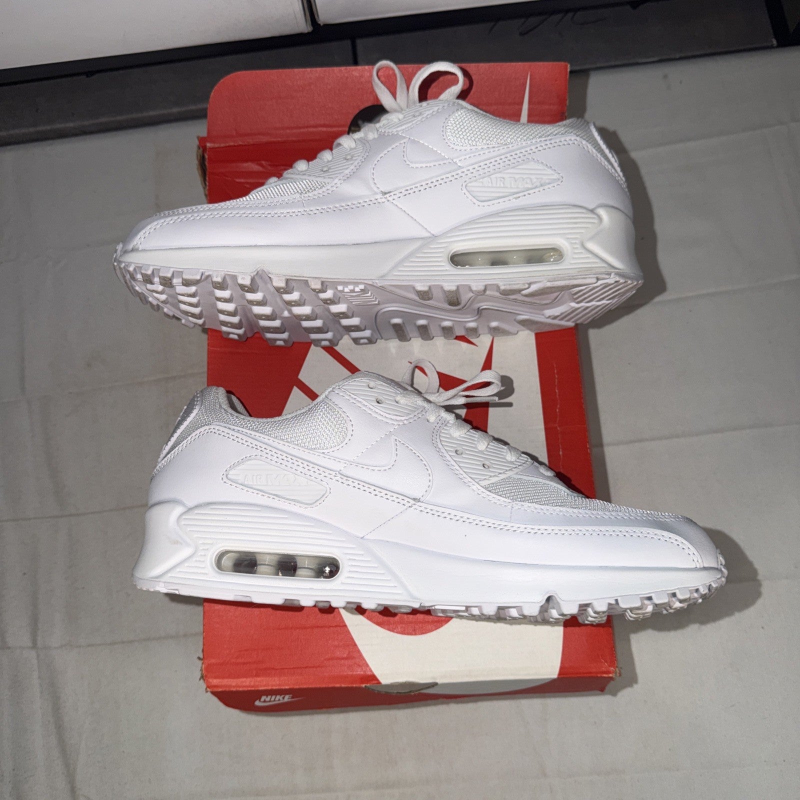 Nike Air Max 90 Size 10 Triple White/Wolf Grey, CN8490-100 TRIED ON