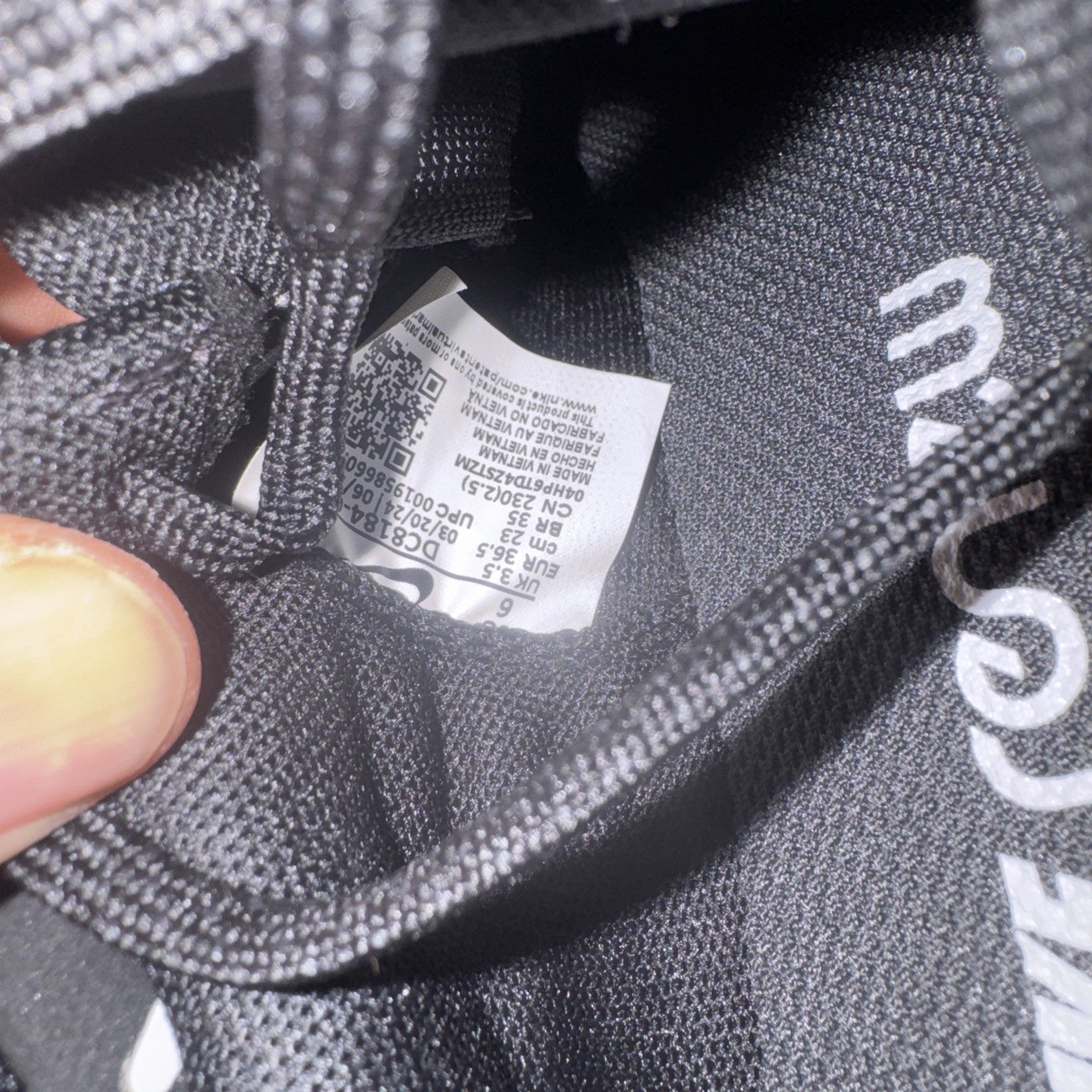 Nike Renew Ride 3 Women's Running Shoes, Size 6, Black/White, DC8184-001