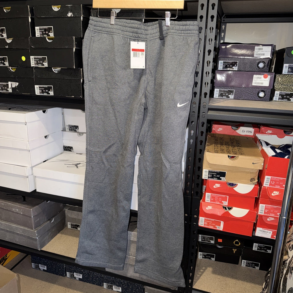 Nike Men's Sweatpants Gray Fleece Joggers Size Large L Athletic Wide Leg 0088