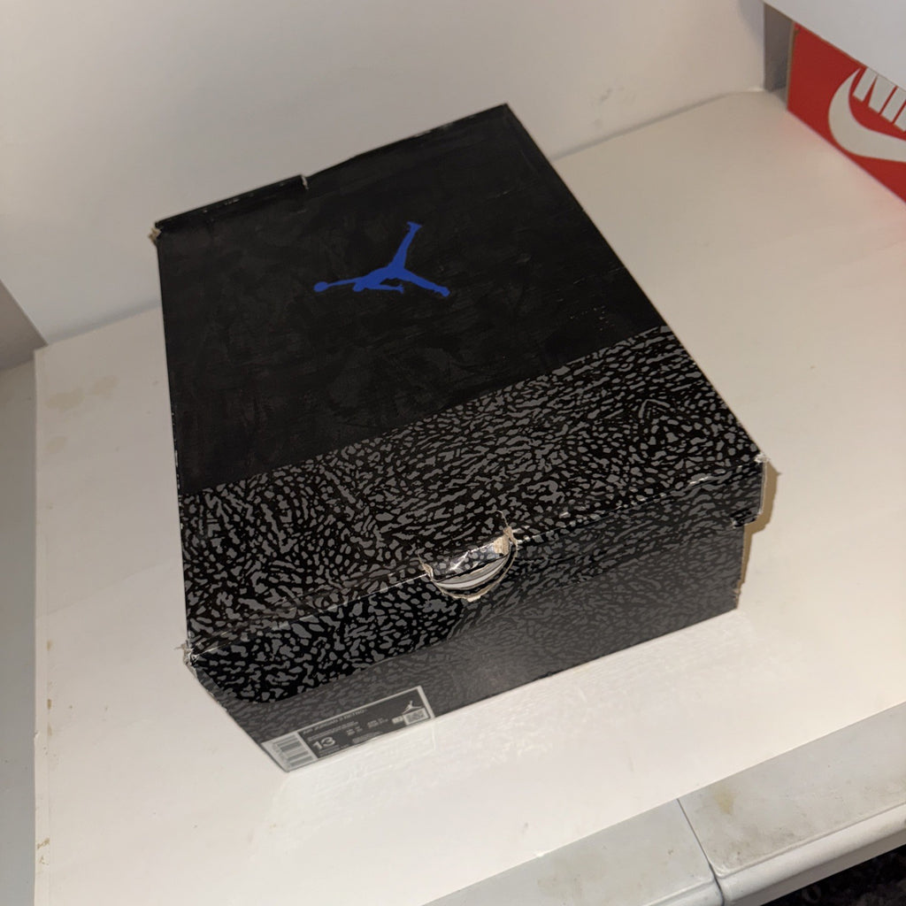 Size 13 - Jordan 3 Retro Mid Racer Blue