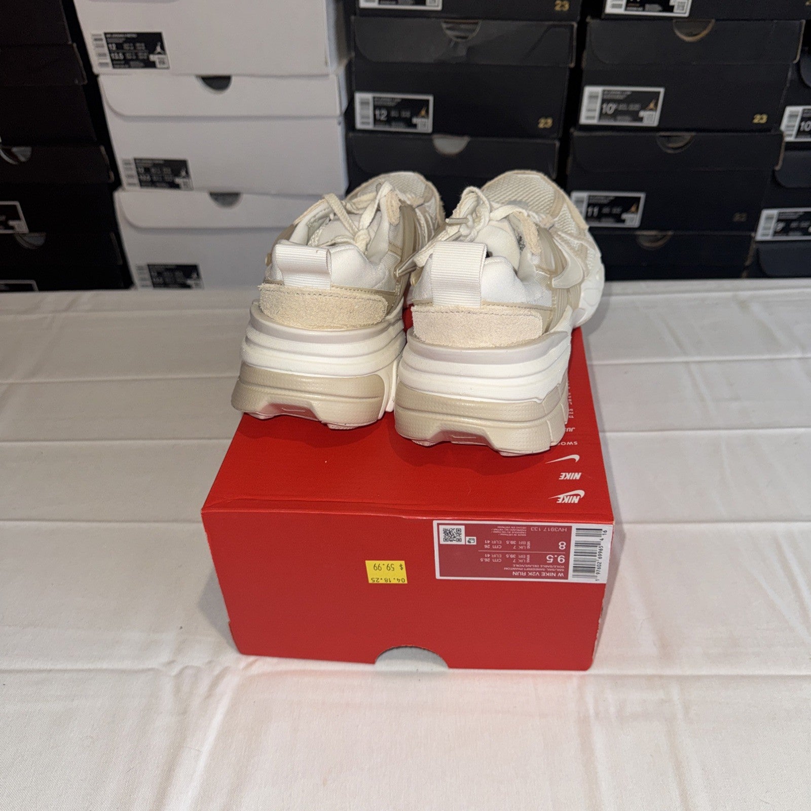 Nike V2K Run SE Women's HV3917 Size 9.5 Mens Size 8