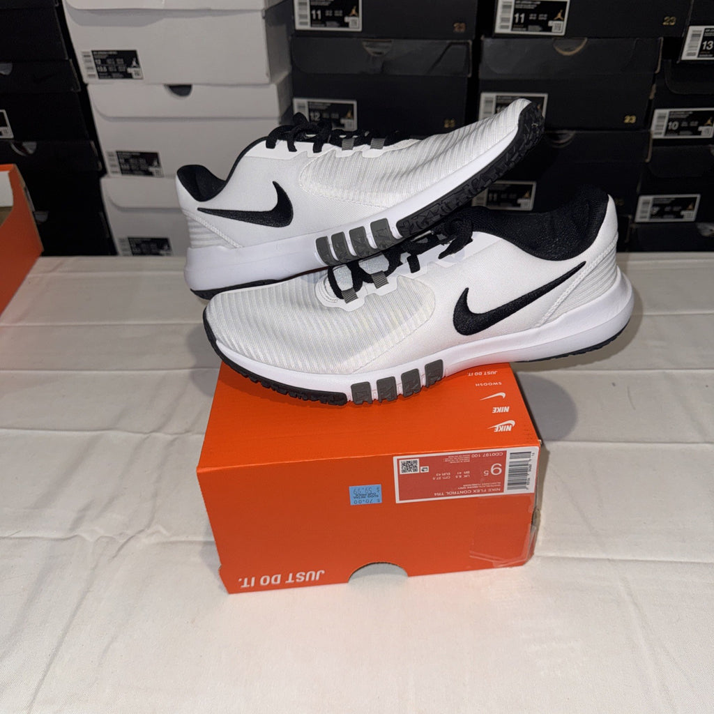 Nike Flex Control TR4 Athletic Shoes White/Black/Dark Grey, CD0197-100 Size 9.5