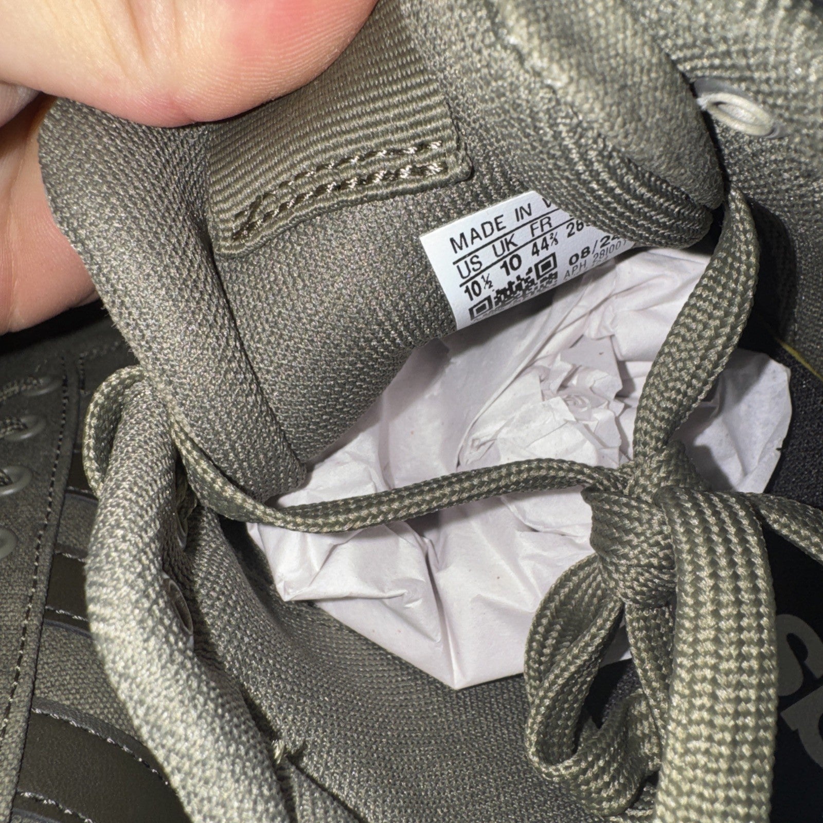 adidas Daily 4.0 Skateboarding Shoes Olive Green, Gum, Size 10.5 US IF4494