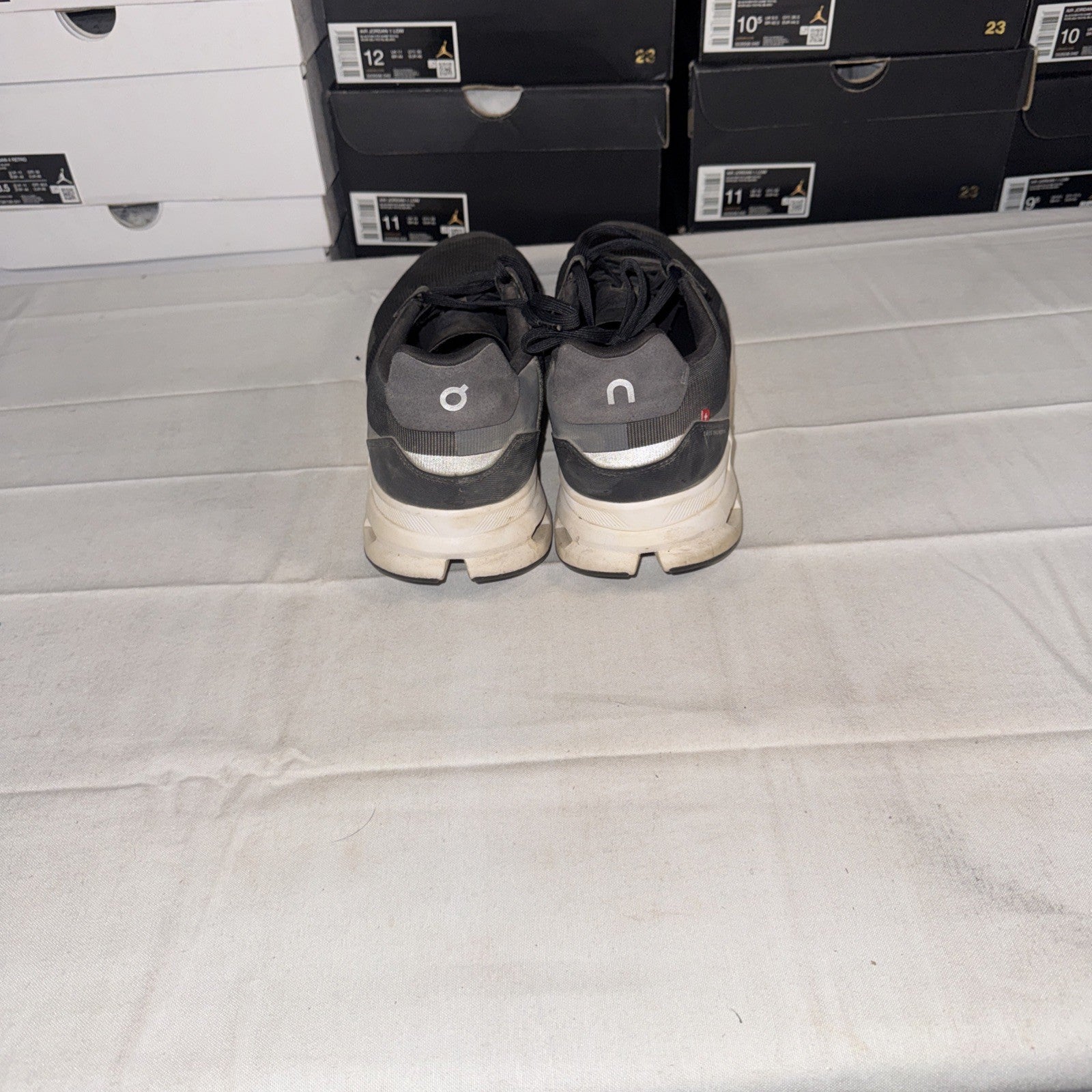 On Cloud Men's Cloudrift Running Shoes Size 11 87.98303