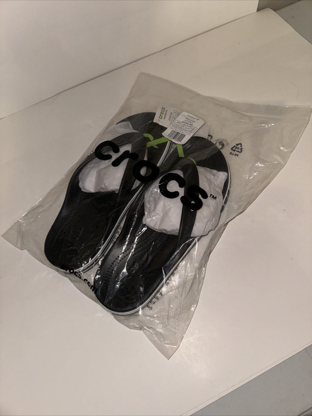 Size 9M/11W Crocs Men's and Women's Sandals Bayaband Flip Flops Waterproof Shoes