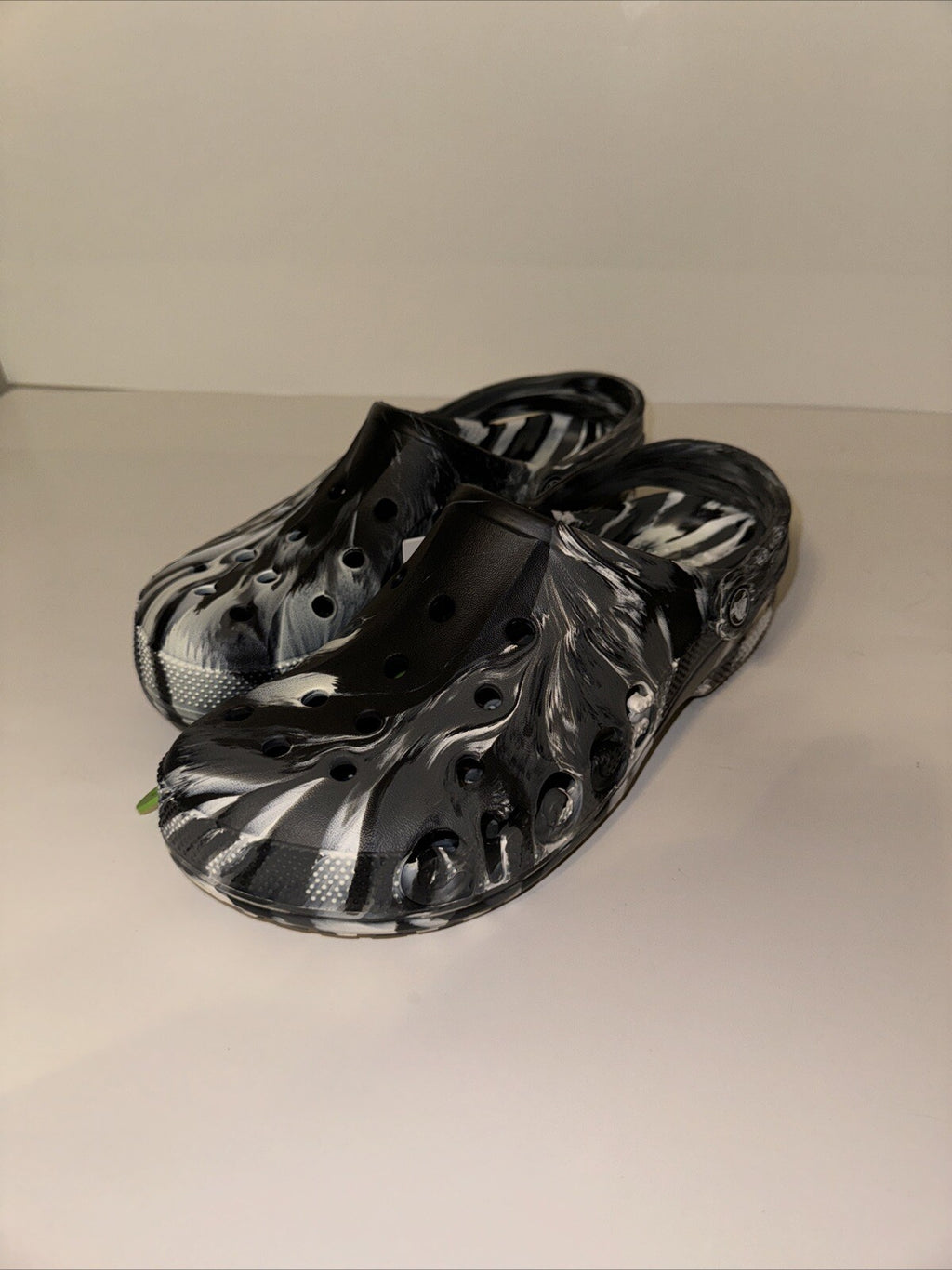 9M/11W Crocs Men's and Women's Shoes Baya Marbled Tie Dye Clogs, Water Shoes