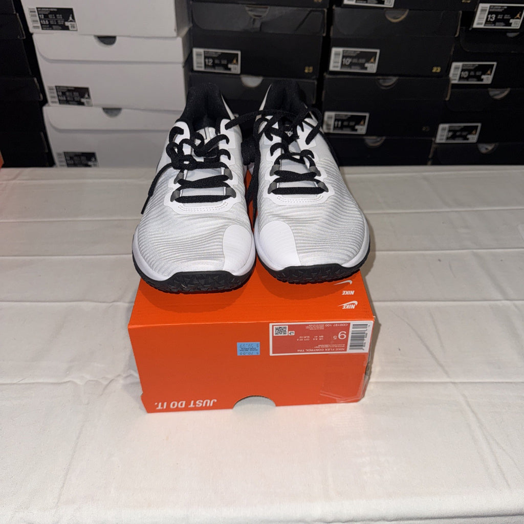 Nike Flex Control TR4 Athletic Shoes White/Black/Dark Grey, CD0197-100 Size 9.5