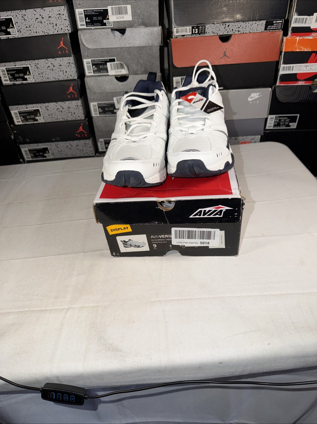 Avia Verge Men's Trainers White Navy Blue Size 9 A1313MWD