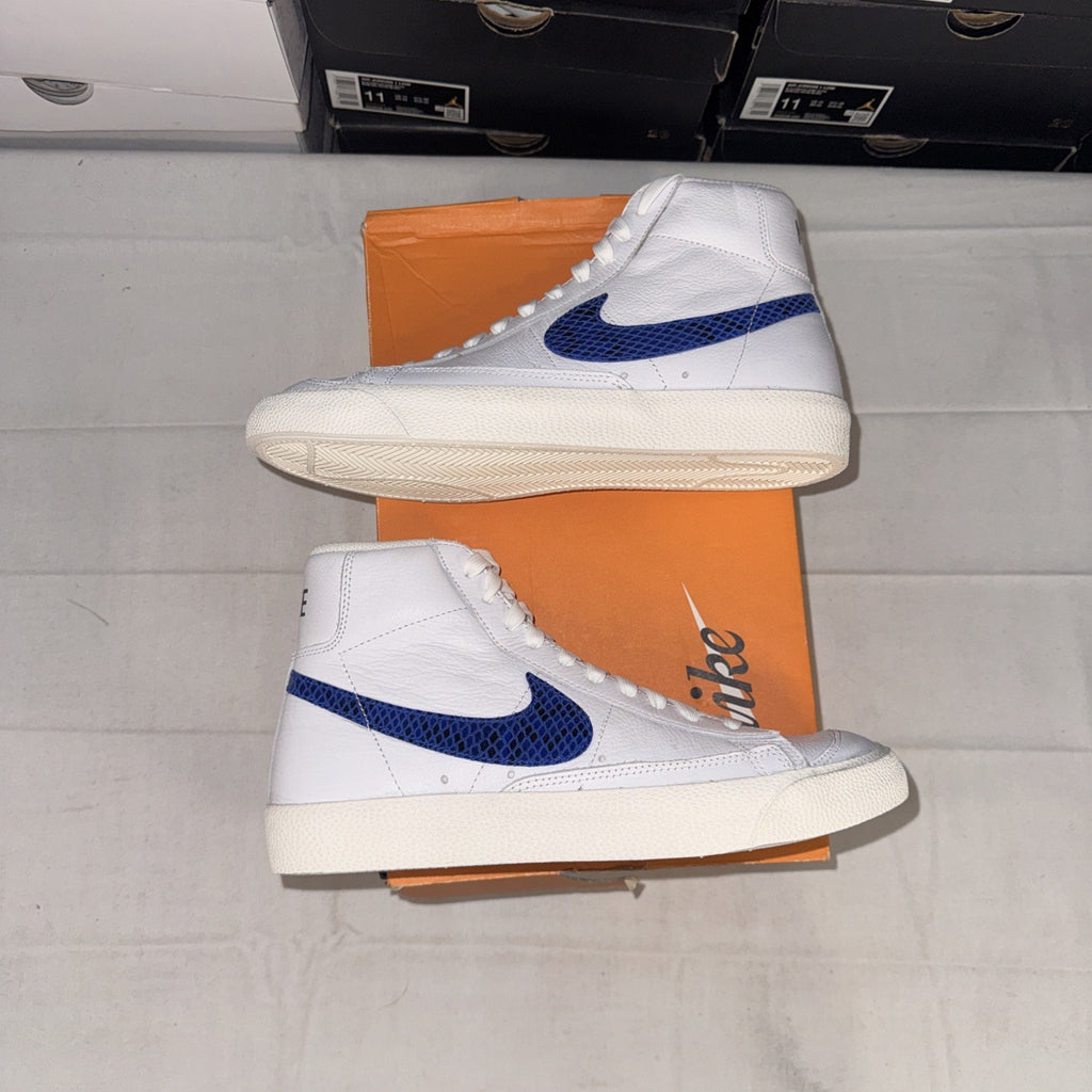 Nike Blazer Mid 77 Men's Sneakers Red/Blue Snakeskin Swoosh Size 7 CW7073-100