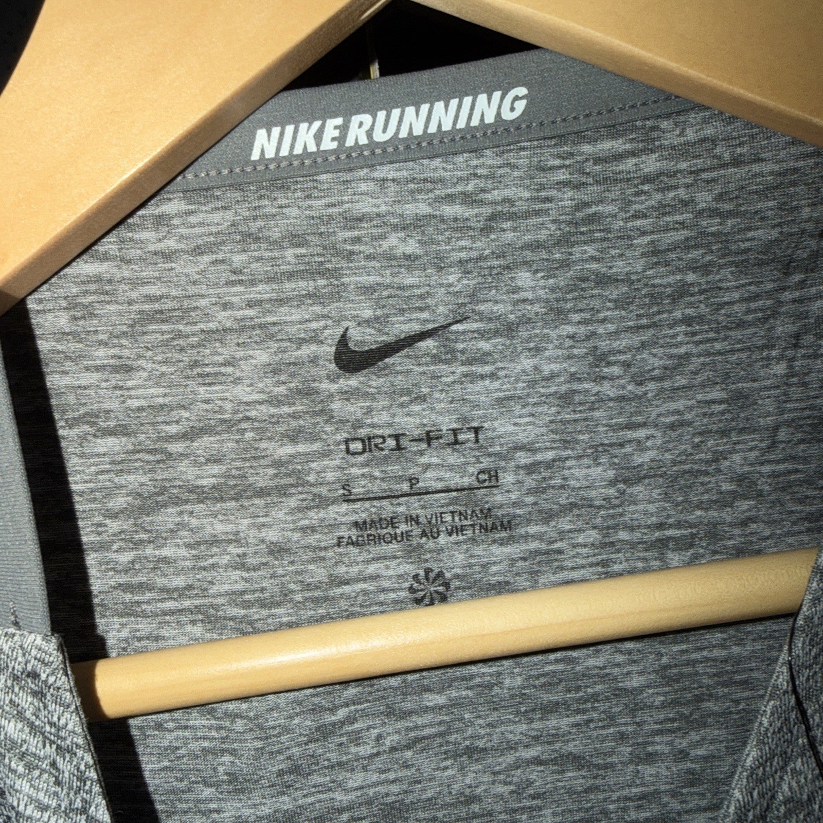 Nike Men's Dri-FIT Rise 365 Short Sleeve Running T-Shirt Gray 0111 Small