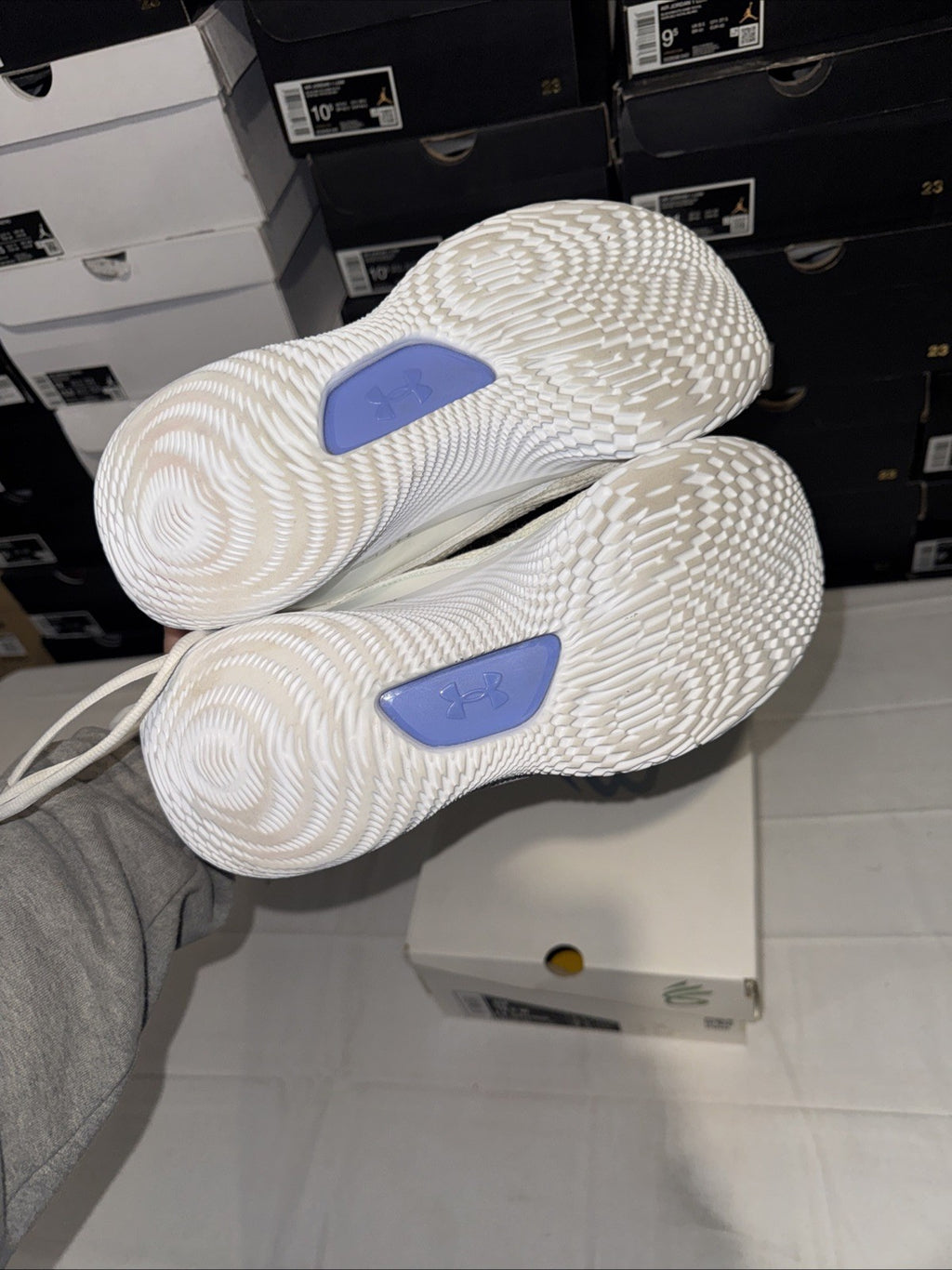 Under Armour Curry 8 iridium 3024422 104 Size 9