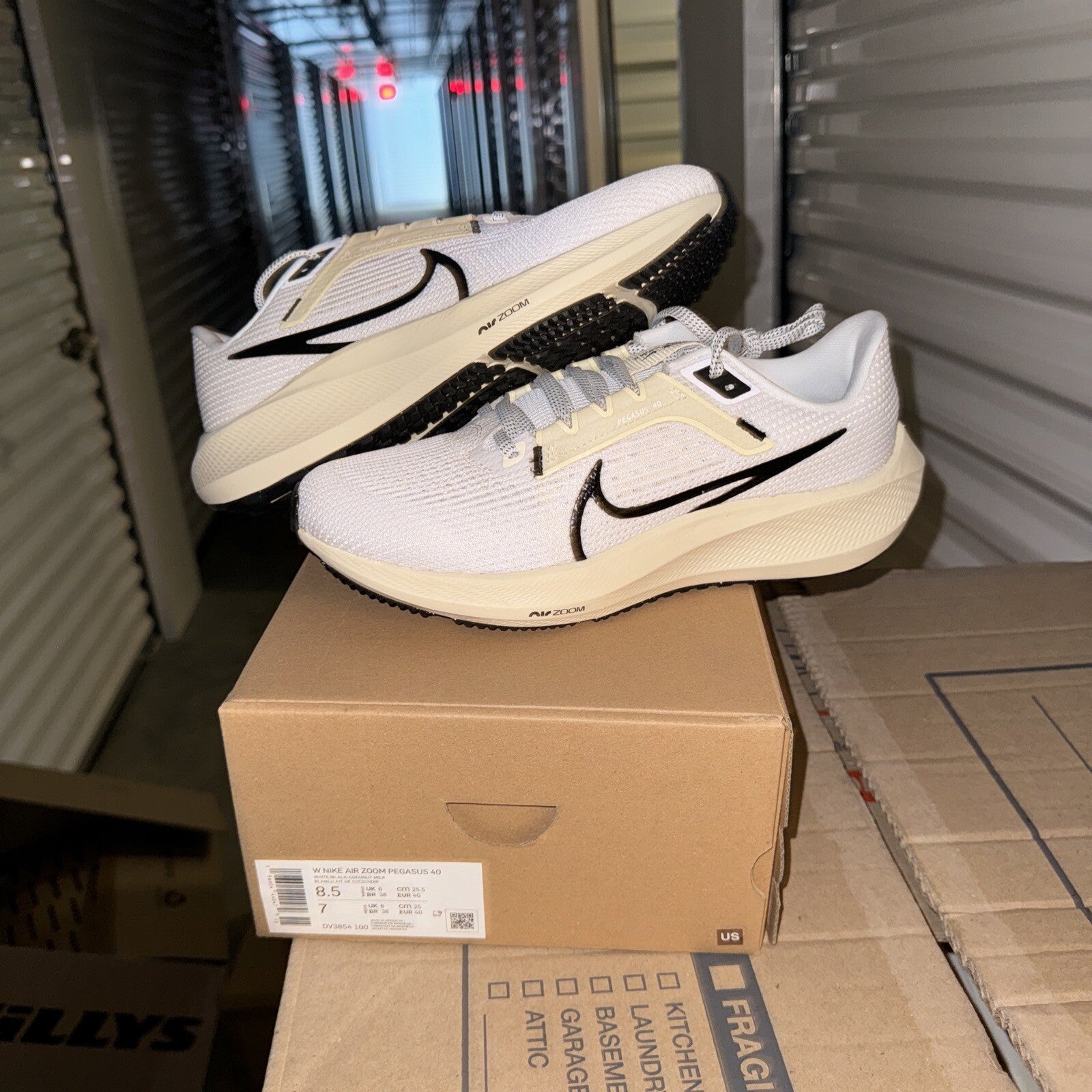 Size 8.5 - Nike Air Zoom Pegasus 40 White Coconut Milk W