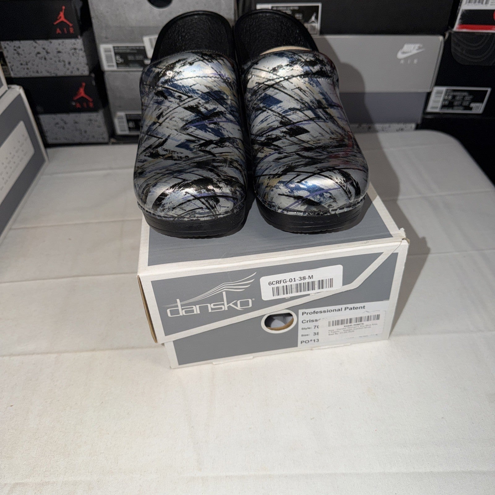 Size 39 (8.5W) Dansko Professional Clogs Womens 706620202