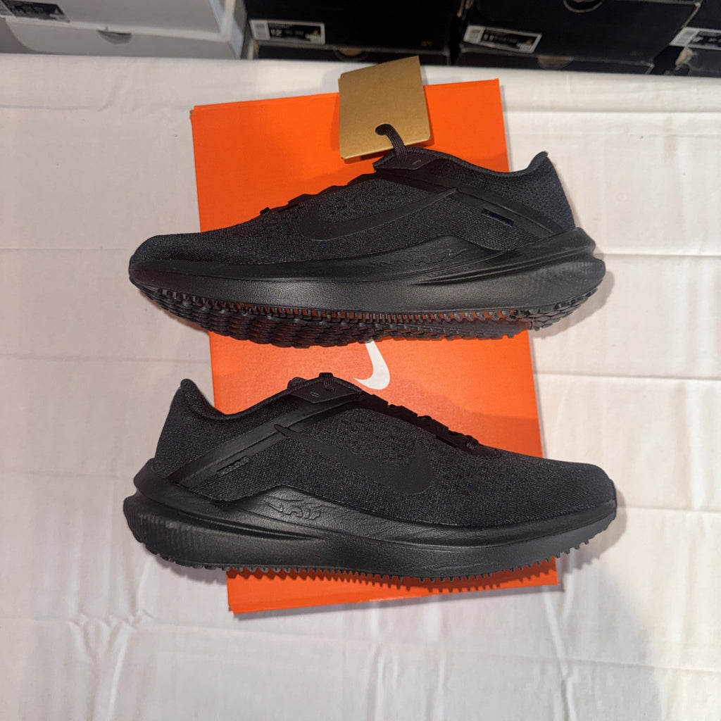 Nike Air Winflo 10 DV4023 001 Women's Size 8