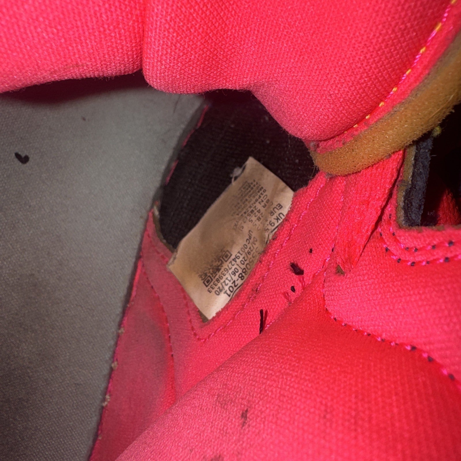 Air Jordan 1 Retro High OG Sneakers 555088-201