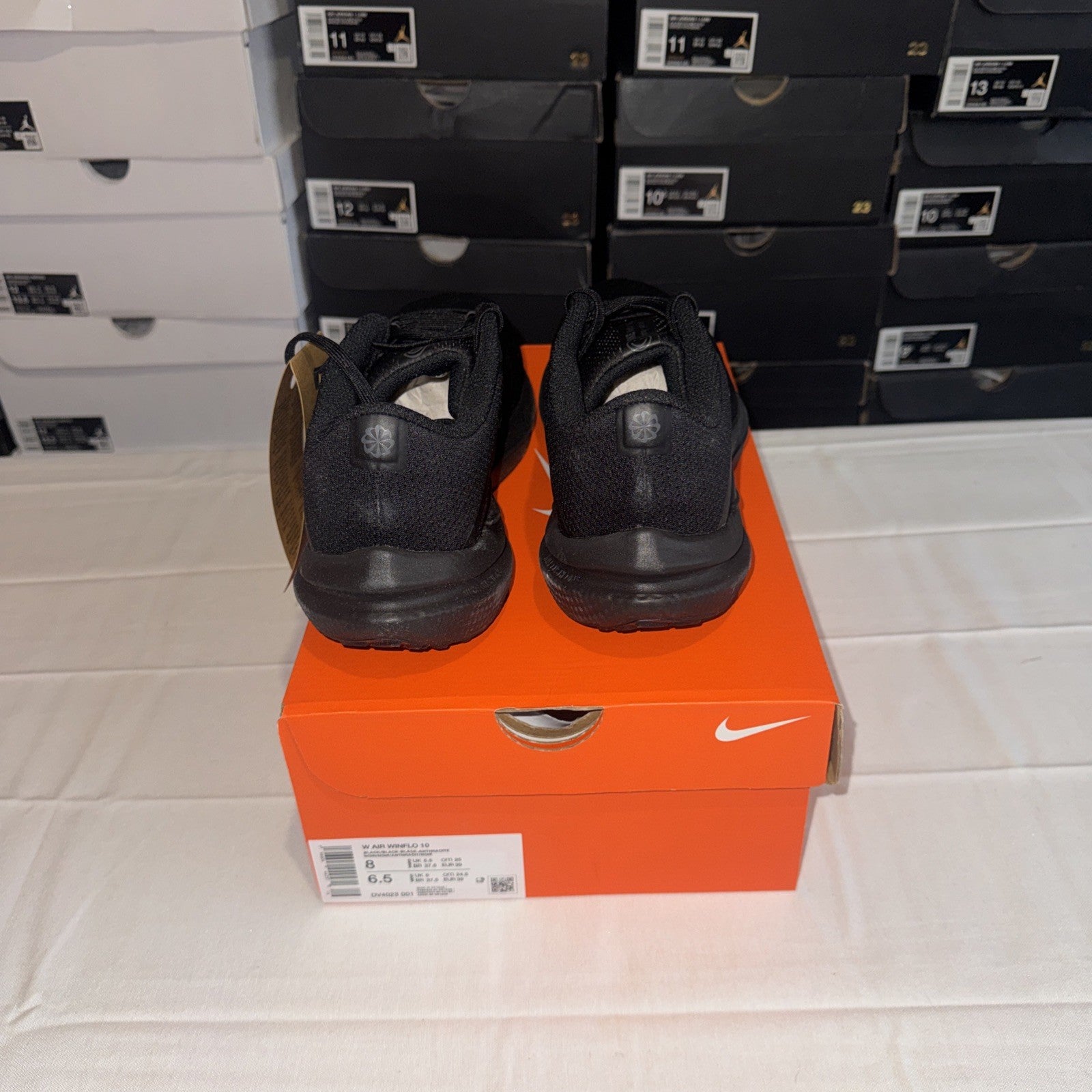 Nike Air Winflo 10 DV4023 001 Women's Size 8