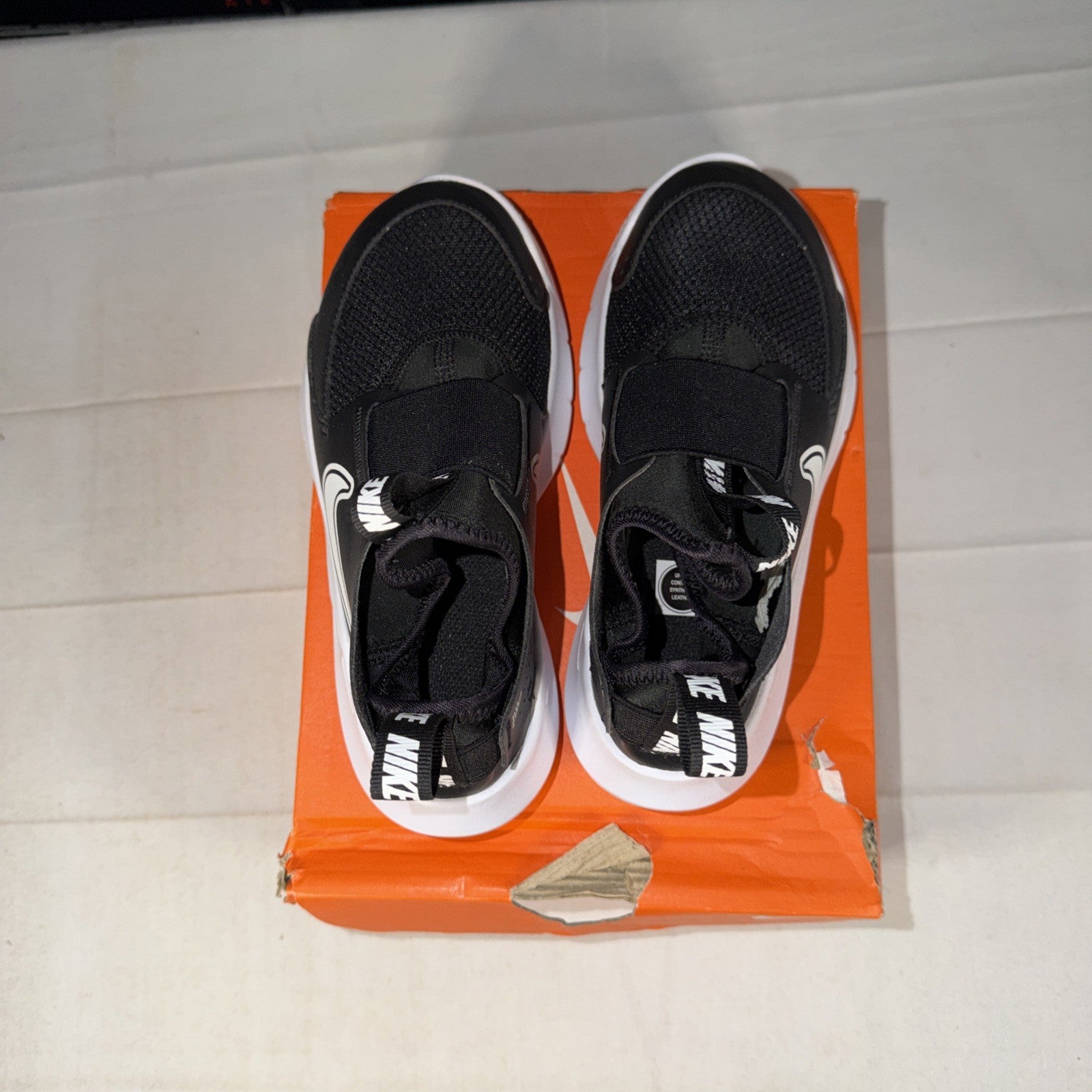 Nike Flex Runner 3 Shoes for Children 1Y UNISEX-FN1294-005