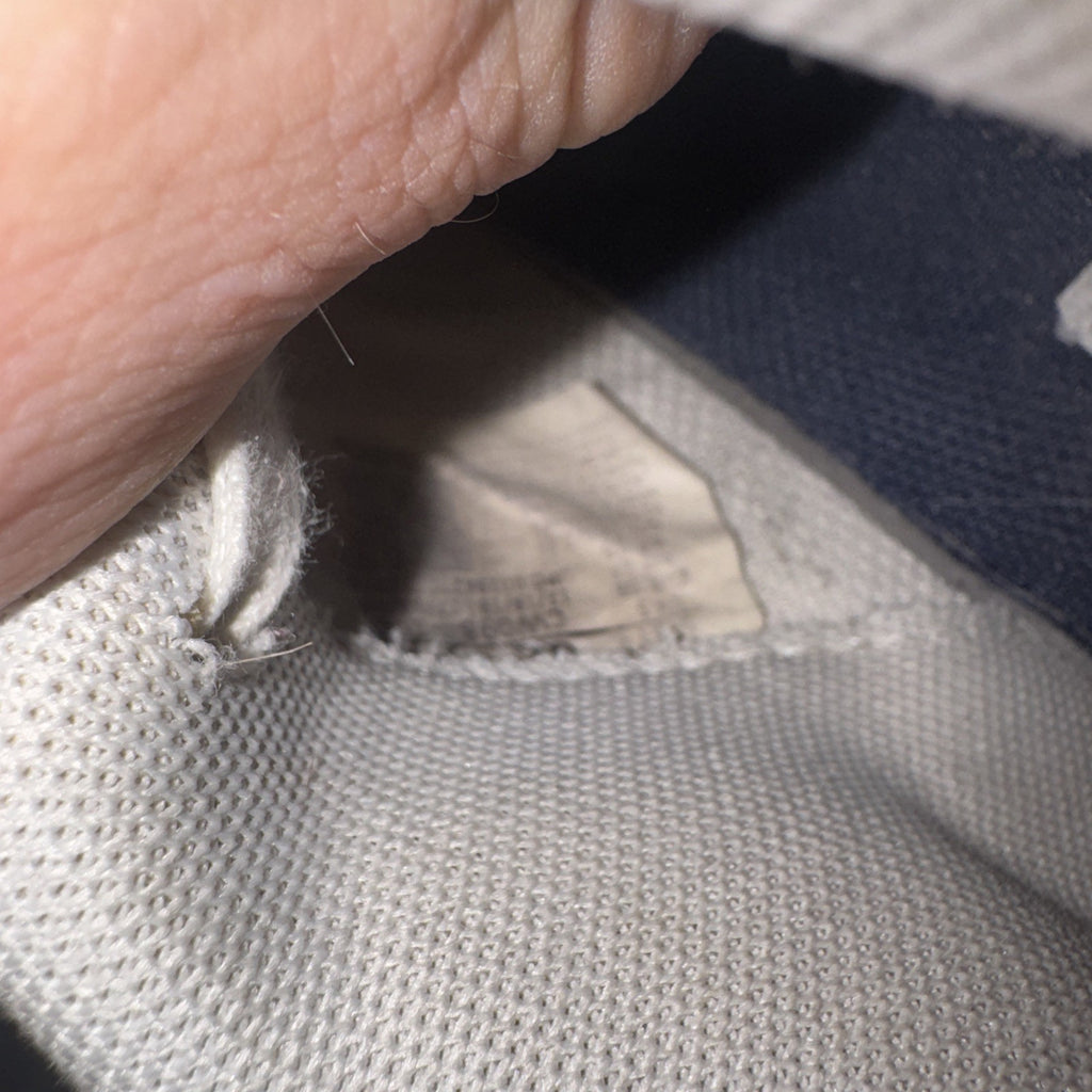 Nike Air Force 1 LV8 Shoes White/Obsidian/Habanero Red Size 5.5Y CW0984-100