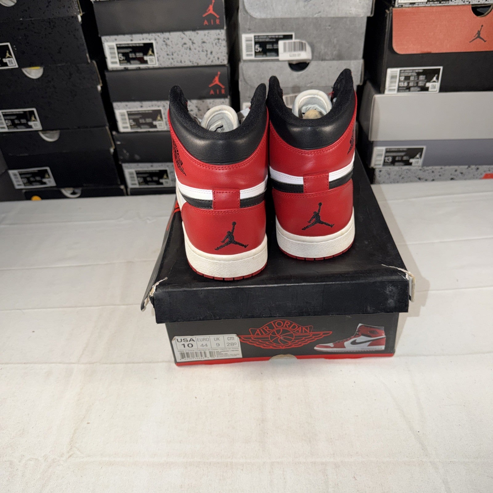 Size 10 - Jordan 1 Retro High Chicago 2013